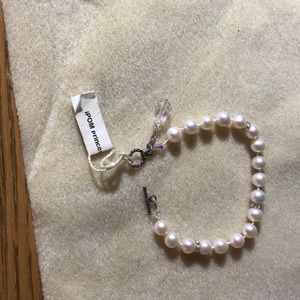 Pearls : fresh water pearls bracelet with crystal